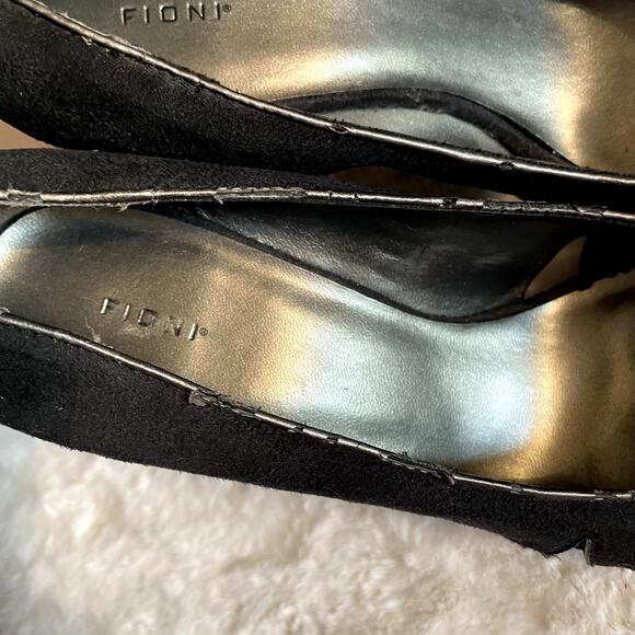 Fioni Size 7.5 heel 4" platform .5" Black soft peep toe - Picture 8 of 11